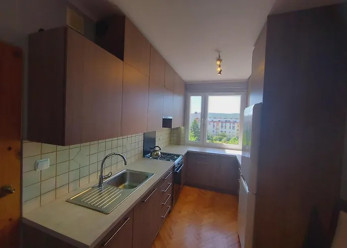 Apartment Wygodny Przestronny Janowskie Blonia *